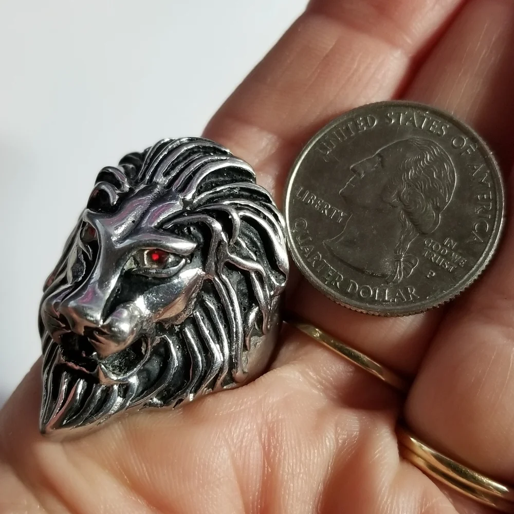 Relisted -lion ring red rhinestone eyes dark silvertone size 11.75   11 3/4 - Picture 6 of 14